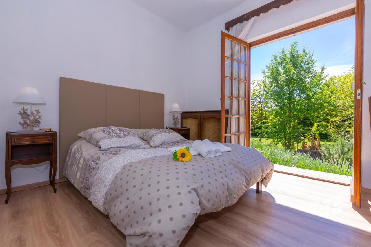Villa Martine Au Bord Du Lac - Happy Rentals Cadrezzate ภายนอก รูปภาพ